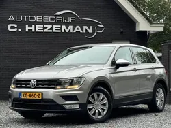 Grijs, metallic lak Gebruikt 2016 VW Tiguan Trendline SUV | € 14.445 (Iets duurder)