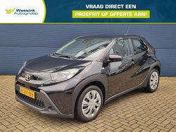 Zwart Gebruikt 2022 Toyota Aygo X Play SUV | € 15.935