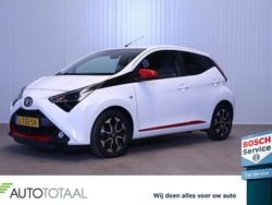Wit Gebruikt 2021 Toyota Aygo Hatchback | € 14.950 (Iets duurder)