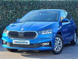 Blauw Gebruikt 2023 Skoda Fabia Ambition Hatchback | € 15.000 (Goede deal)