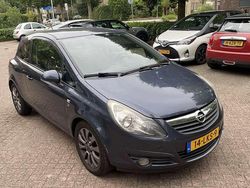 Gebruikt 2010 Opel Corsa Color Edition Sedan | € 3.000 (Eerlijke prijs)