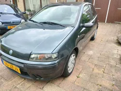 Grijs Gebruikt 2002 Fiat Punto Dynamic Hatchback | € 550 (Goede deal)