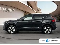 Zwart Gebruikt 2023 Volvo XC40 Core SUV | € 35.900 (Eerlijke prijs)