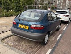 Gebruikt 2000 Chevrolet Lanos SE Sedan | € 700