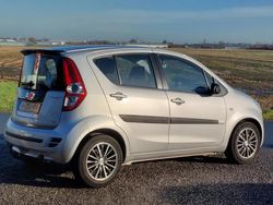 Grijs, metallic lak Gebruikt 2015 Suzuki Splash Comfort Hatchback | € 7.950 (Iets duurder)
