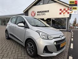 Grijs Gebruikt 2017 Hyundai i10 GO! Hatchback | € 9.950 (Eerlijke prijs)