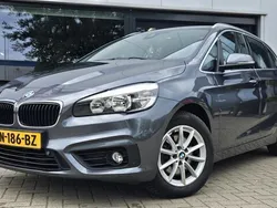 Grijs Gebruikt 2015 BMW 218 Executive Stationwagen | € 9.900 (Goede deal)