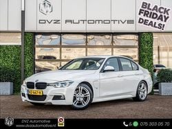 Wit Gebruikt 2016 BMW 330 Executive Sedan | € 17.950 (Goede deal)