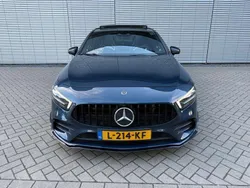 Blauw Gebruikt 2019 Mercedes A35 AMG AMG Sedan | € 38.000 (Eerlijke prijs)