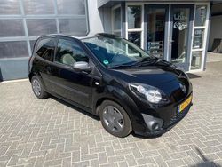Zwart Gebruikt 2011 Renault Twingo Collection Hatchback | € 3.500 (Eerlijke prijs)