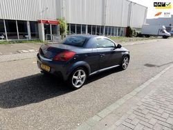 Grijs Gebruikt 2006 Opel Tigra Sport Cabriolet | € 2.250 (Eerlijke prijs)