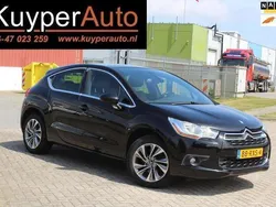 Zwart, metallic lak Gebruikt 2011 Citroën DS4 So Chic Hatchback | € 7.750 (Eerlijke prijs)