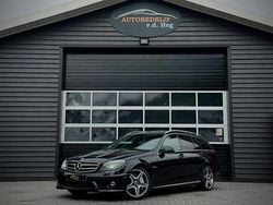 Zwart, metallic lak Gebruikt 2010 Mercedes C63 AMG AMG Stationwagen | € 23.950 (Iets duurder)