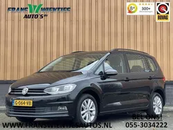Zwart Gebruikt 2018 VW Touran Comfortline MPV | € 18.840 (Duur)