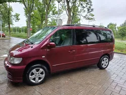 Paars Gebruikt 2001 Mercedes V230 MPV | € 11.449