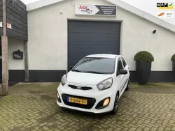 Wit Gebruikt 2013 Kia Picanto Hatchback | € 5.499 (Iets duurder)