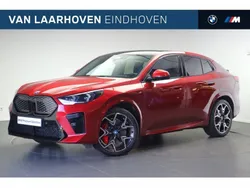 Fire rot (rood metallic) Gebruikt 2024 BMW iX2 Comfort Edition SUV | € 45.950 (Goede deal)