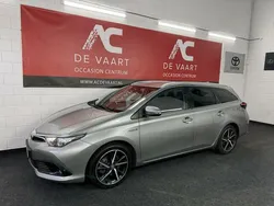 Grijs Gebruikt 2017 Toyota Auris Touring Sports Stationwagen | € 11.499 (Goede deal)