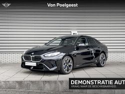 Saphirschwarz metallic (zwart metallic) Gebruikt 2025 BMW 220 Comfort Edition Coupé | € 42.900 (Super prijs)