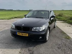 Zwart Gebruikt 2004 BMW 120 Executive Hatchback | € 2.000 (Eerlijke prijs)