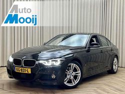 Zwart (metallic) Gebruikt 2016 BMW 330e M Sport Sedan | € 21.950 (Goede deal)