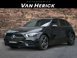 Zwart Gebruikt 2022 Mercedes A250 AMG line Hatchback | € 27.745 (Super prijs)