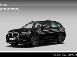 Zwart Gebruikt 2022 BMW X1 Sport Line SUV | € 34.880 (Eerlijke prijs)