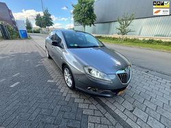 Grijs Gebruikt 2009 Lancia Delta Hatchback | € 1.599