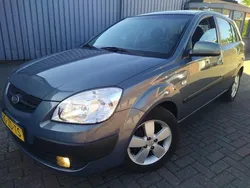Grijs Gebruikt 2008 Kia Rio Hatchback | € 1.499 (Eerlijke prijs)