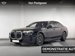 Saphirschwarz (donker zwart) Gebruikt 2025 BMW i7 M Sport Sedan | € 147.480