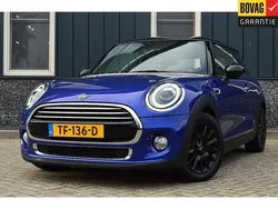 Blauw Gebruikt 2018 Mini Cooper Pepper Hatchback | € 19.950 (Iets duurder)