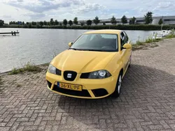 Geel Gebruikt 2007 Seat Ibiza Hatchback | € 1.995