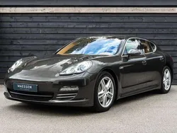 Grijs Gebruikt 2010 Porsche Panamera Sedan | € 39.950 (Eerlijke prijs)