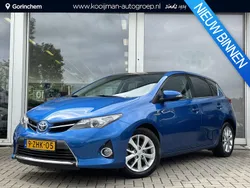 (8t7) Gebruikt 2015 Toyota Auris Hybrid Hatchback | € 11.950 (Eerlijke prijs)