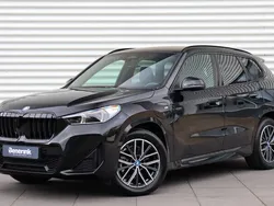 Zwart Gebruikt 2024 BMW X1 M Sport SUV | € 52.950 (Eerlijke prijs)
