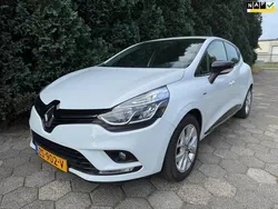 Wit Gebruikt 2019 Renault Clio IV LIMITED Hatchback | € 10.000 (Eerlijke prijs)