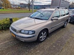 Gebruikt 2001 Volvo V70 Stationwagen | € 2.000 (Goede deal)