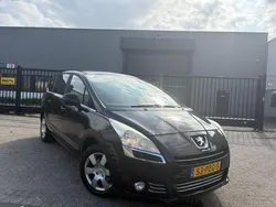 Zwart Gebruikt 2011 Peugeot 5008 MPV | € 3.399 (Goede deal)