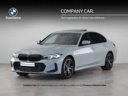 Grijs Gebruikt 2024 BMW 320e M Sport Sedan | € 44.950 (Goede deal)