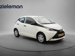 Wit Gebruikt 2018 Toyota Aygo Hatchback | € 8.345 (Goede deal)