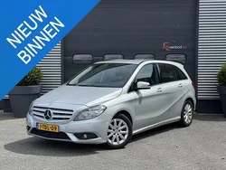 Grijs Gebruikt 2013 Mercedes B180 MPV | € 7.940 (Goede deal)