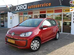 Rood, metallic lak Gebruikt 2022 VW up! Hatchback | € 12.990 (Eerlijke prijs)