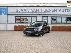 Zwart Gebruikt 2021 Audi A3 Sportback Advanced Hatchback | € 31.950