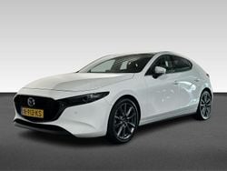 Wit Gebruikt 2021 Mazda 3 Sportive Hatchback | € 23.990 (Eerlijke prijs)