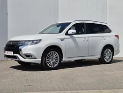 Wit Gebruikt 2021 Mitsubishi Outlander Instyle SUV | € 27.830 (Goede deal)