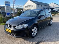 Zwart (metallic) Gebruikt 2014 VW Golf VII Comfortline Hatchback | € 7.450 (Super prijs)