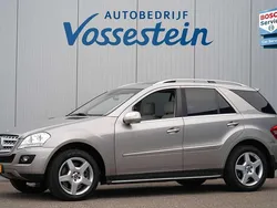 Grijs Gebruikt 2009 Mercedes ML500 SUV | € 22.750