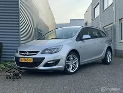Grijs Gebruikt 2015 Opel Astra Sport Stationwagen | € 8.445 (Goede deal)
