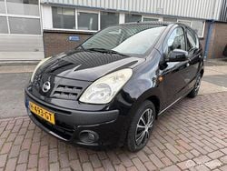 Zwart Gebruikt 2011 Nissan Pixo Visia Hatchback | € 2.795 (Eerlijke prijs)