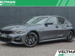 BMW 330e